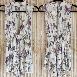Audrey 3+1 Ivory Purple Floral Sleeveless V Neck Ruffle Hem Boho Girly Romper Sm